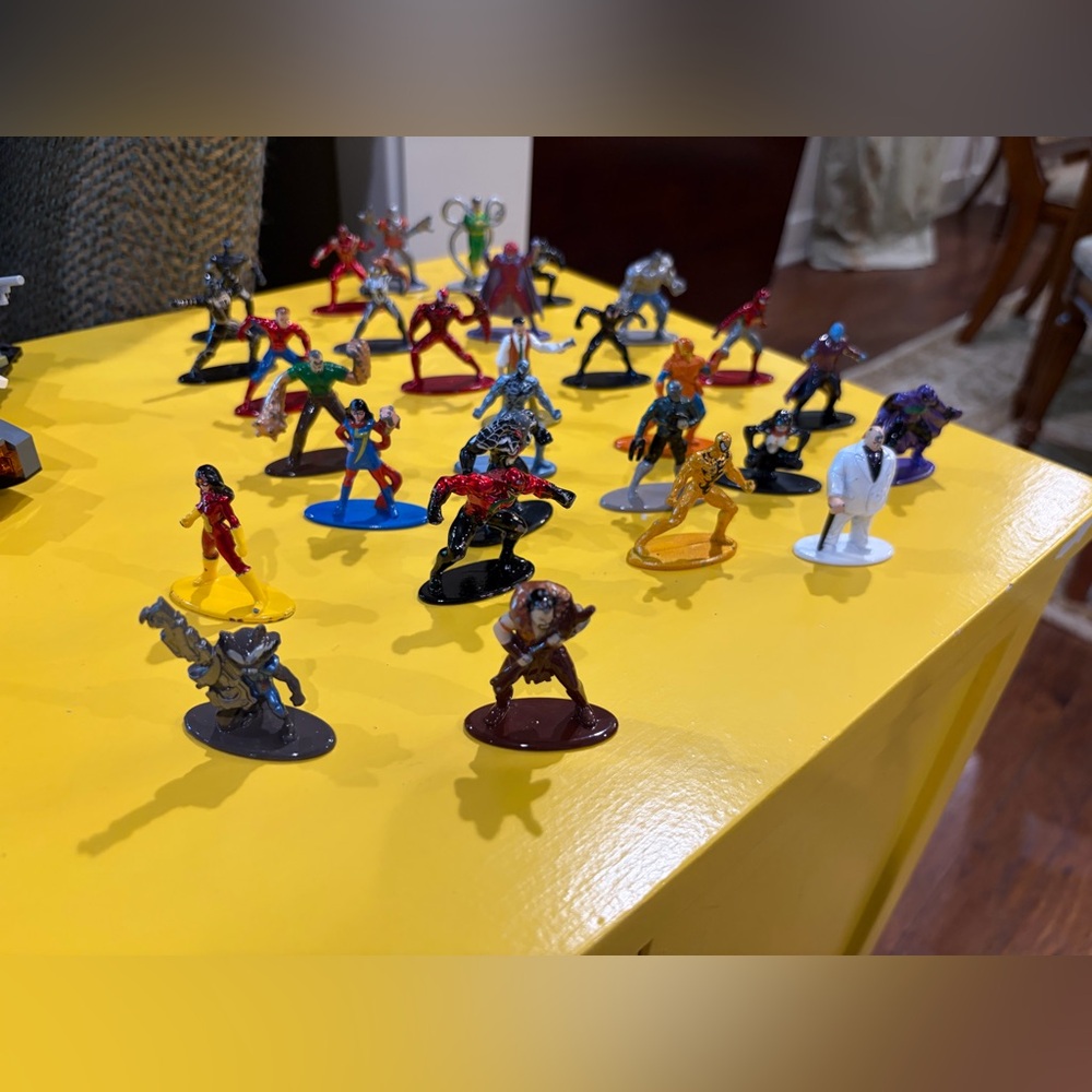 Marvel 1.65 inch metal figurines